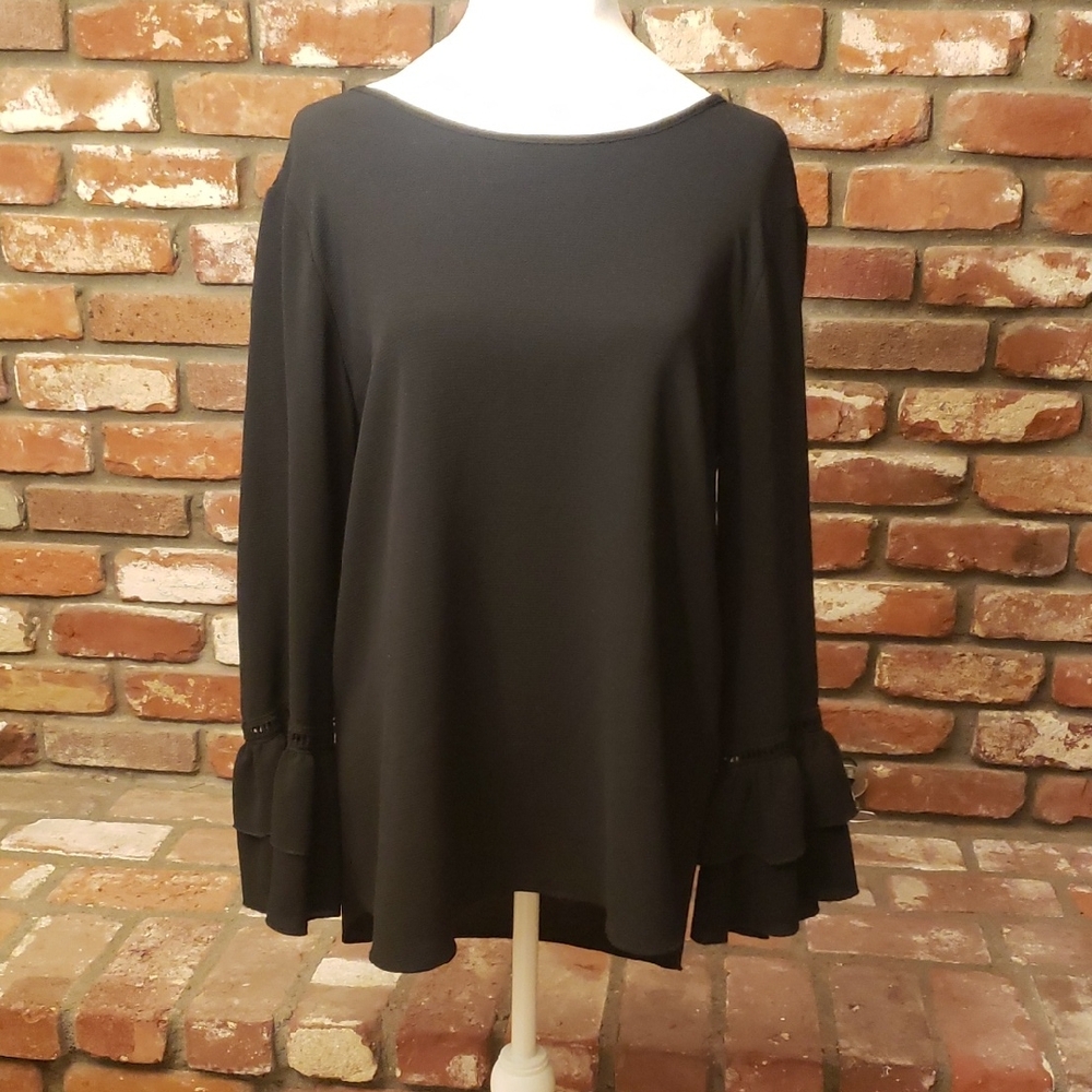 Max Studio Black Blouse with Ruffled Sleeves